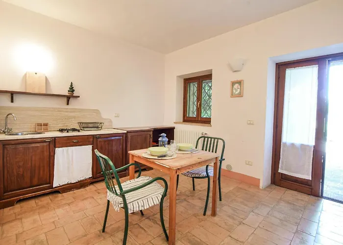 Stunning In San Vito In Monte Baccano